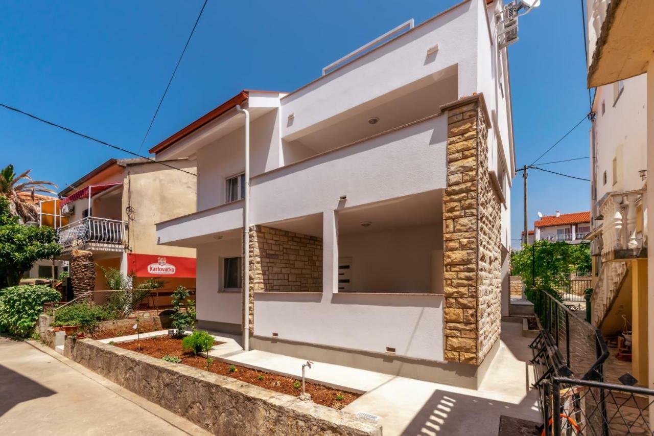 Apartment Petra Задар Екстериор снимка