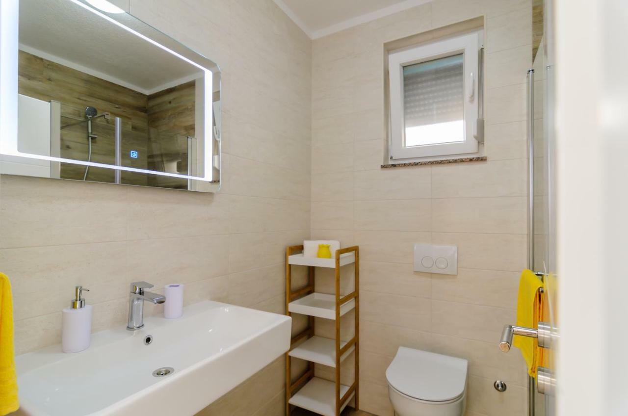 Apartment Petra Задар Екстериор снимка